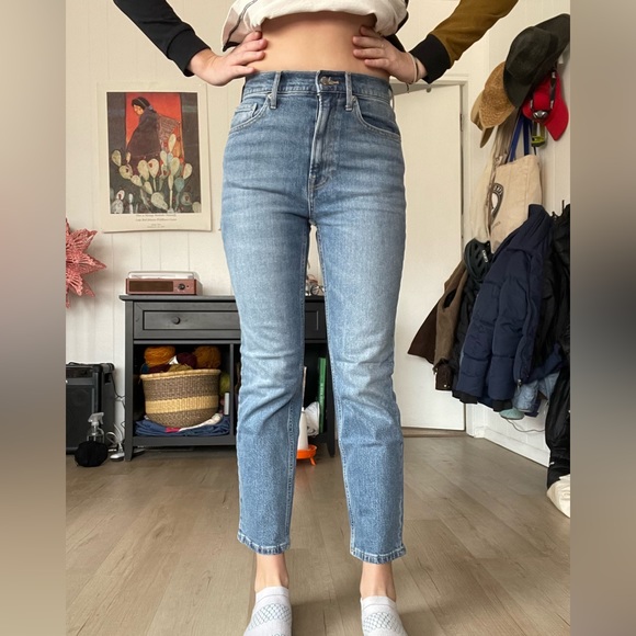 Everlane Cheeky Jeans - Picture 2 of 2